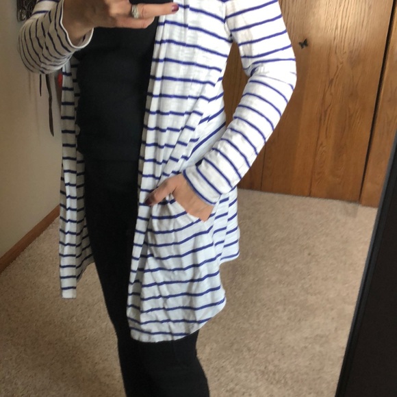 Chico’s Cardigan - Picture 5 of 8